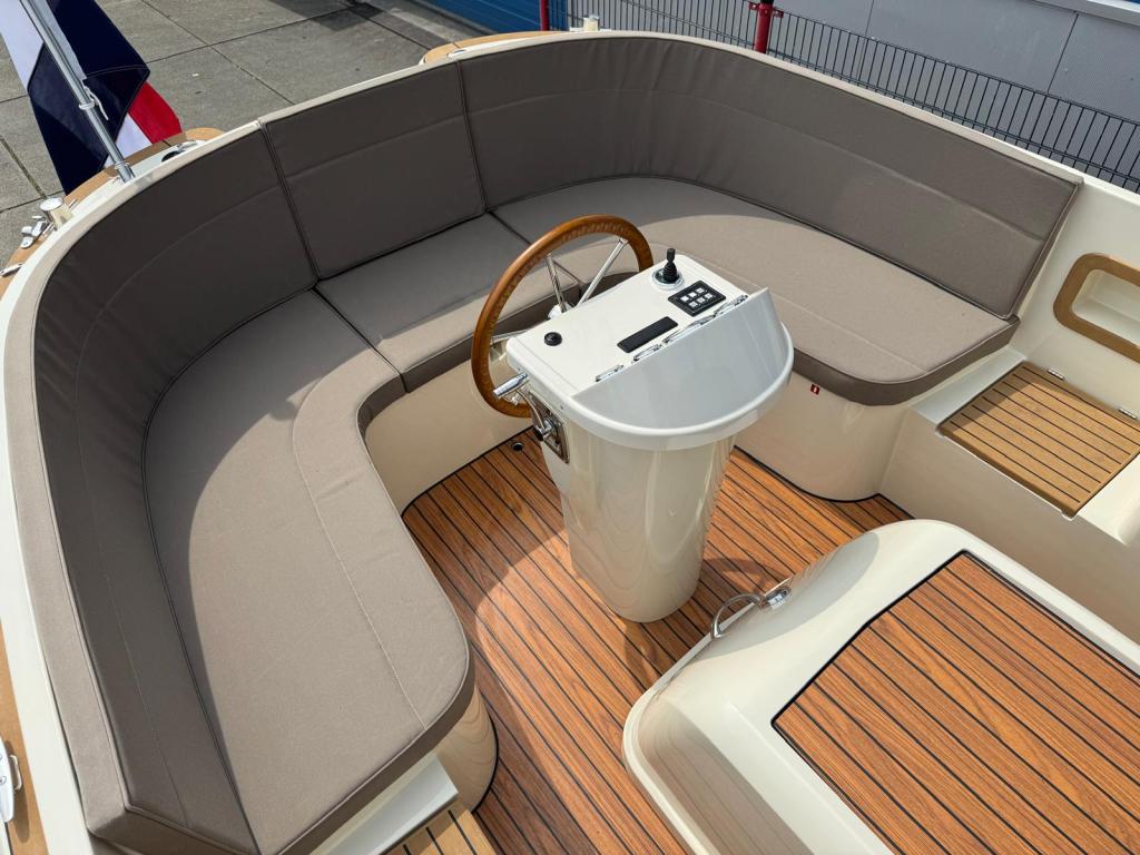 Maril 6Nxt met Vetus 42 pk