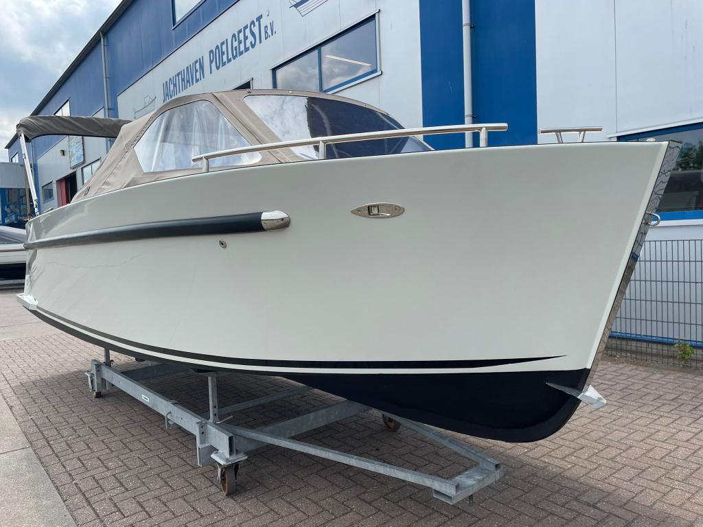 Maxima 730 met Honda 30pk