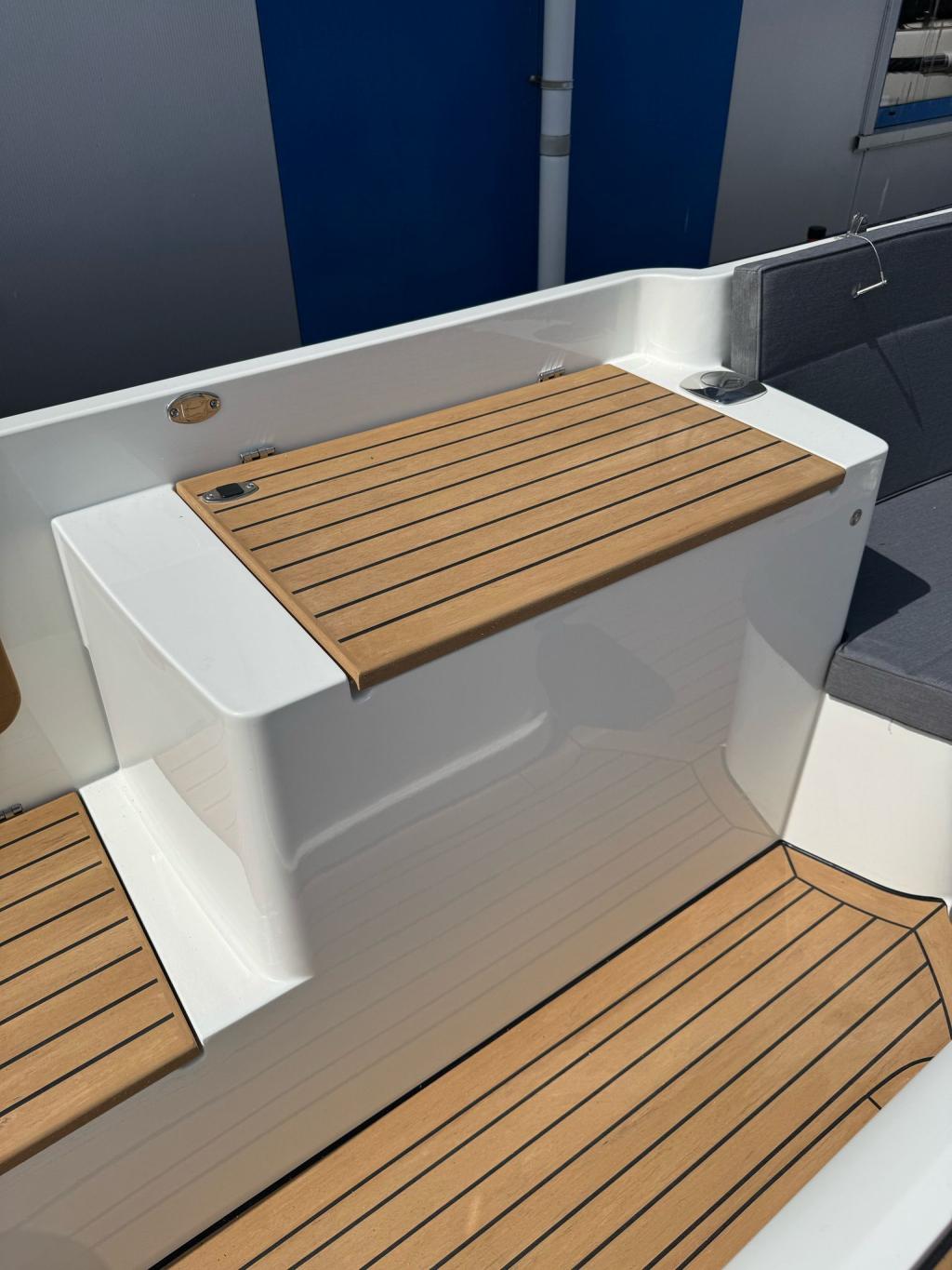 Maril 7NXT met Vetus 52pk (Demonstratiemodel)