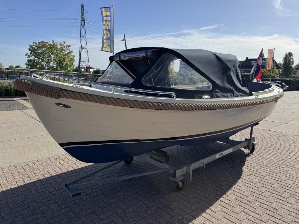 Maril 650 met Vetus 27 pk