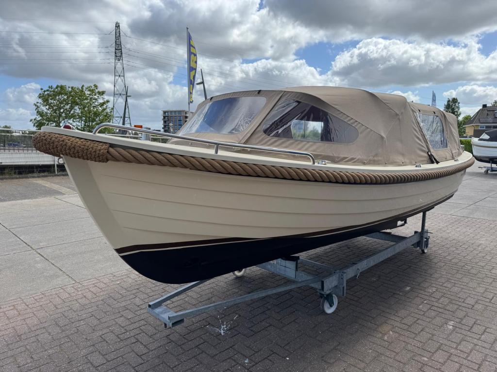 Maril 675