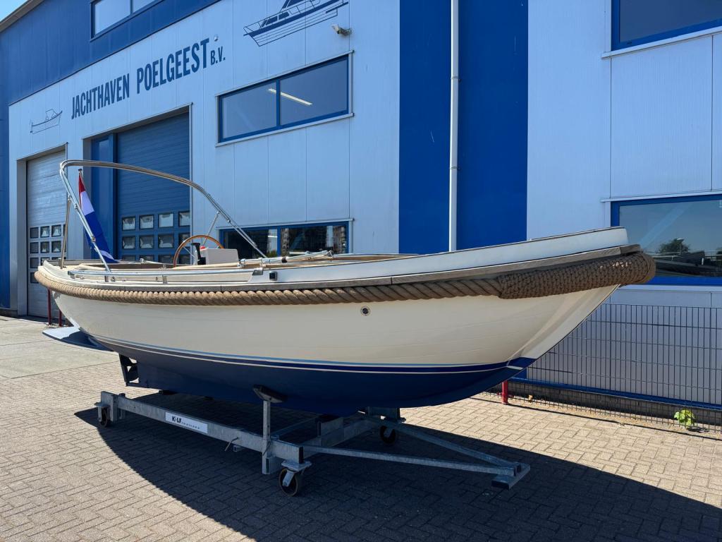 Makma Vlet met Yanmar 27pk
