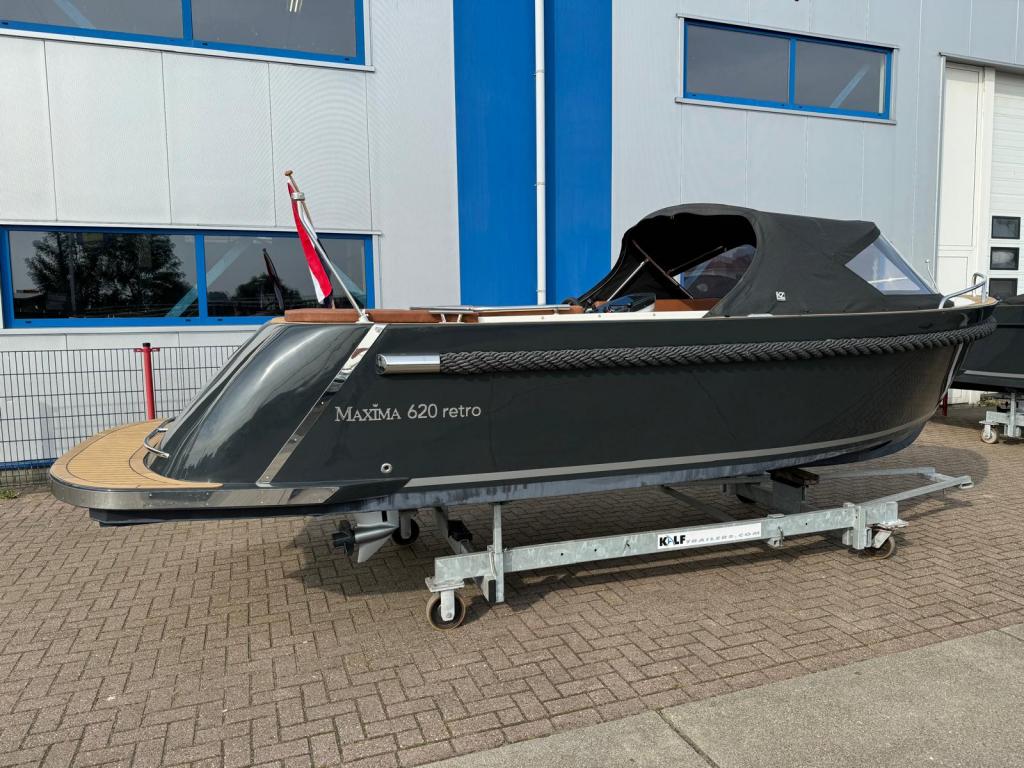 Maxima 620 MC Retro met Honda 60pk (Demonstratiemodel)