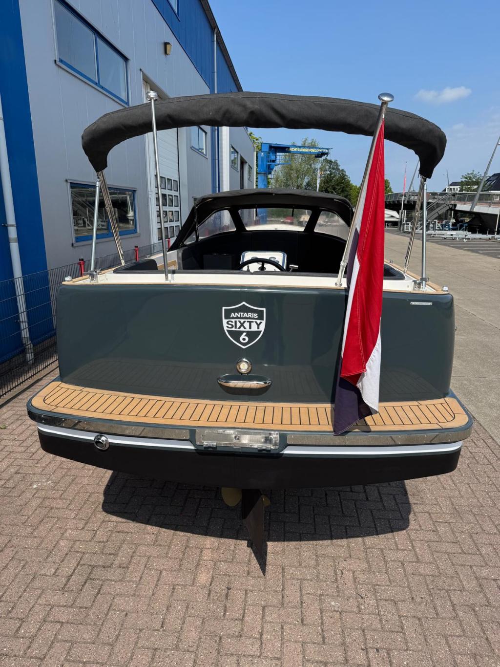 Antaris Sixty6 met Vetus 42pk