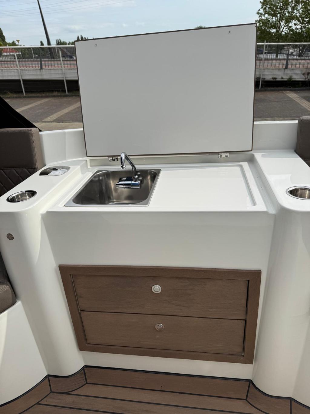 Antaris  Seventy5 met Vetus 52pk