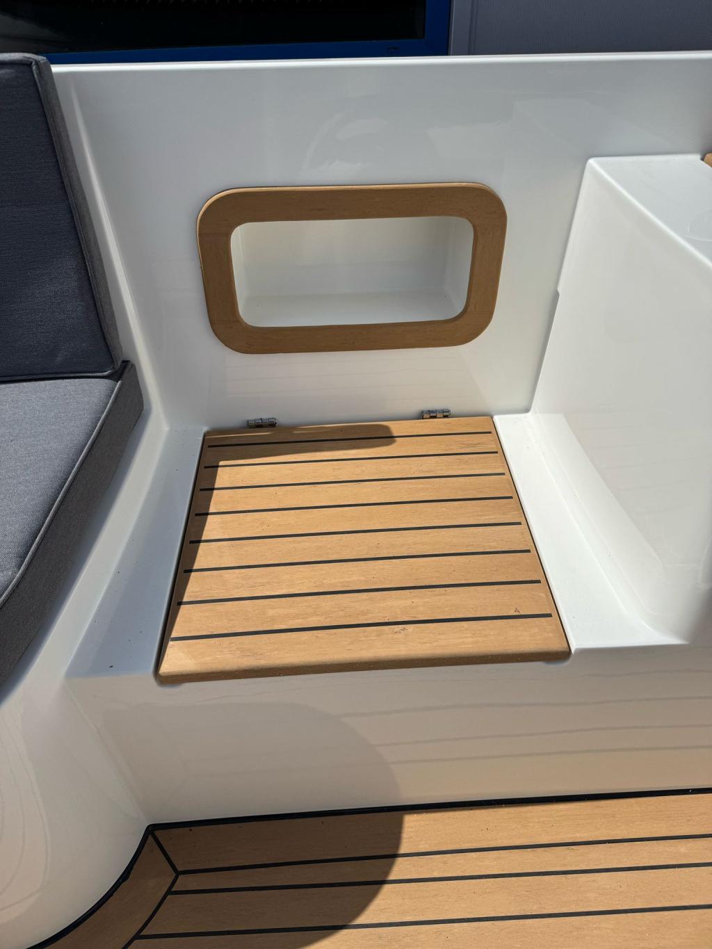Maril 7NXT met Vetus 52pk (Demonstratiemodel)