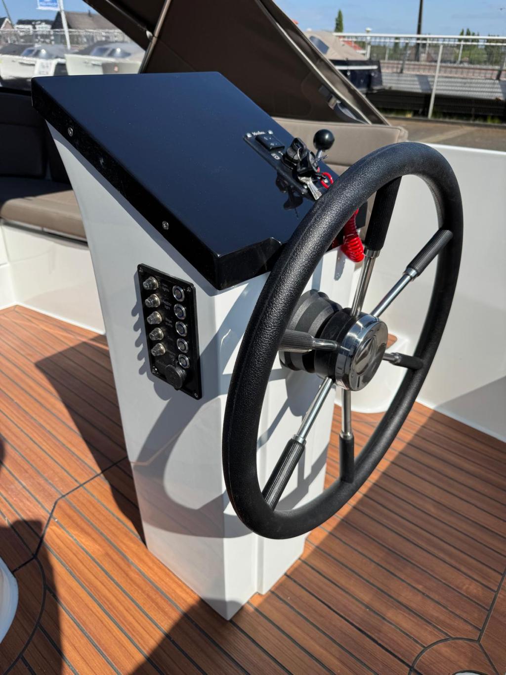 Maxima 600 met Honda 20pk