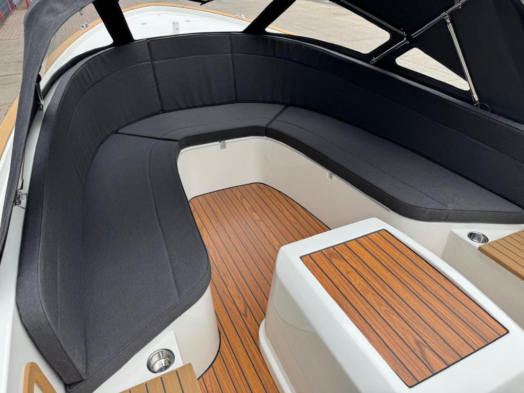 Antaris Fifty5 met Vetus 27pk