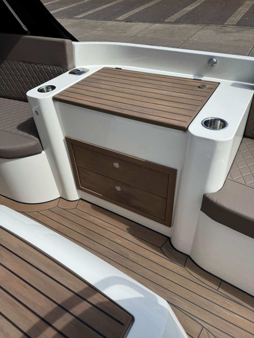 Antaris  Seventy5 met Vetus 52pk