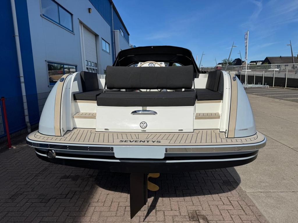 Antaris Seventy5 met Vetus 52pk