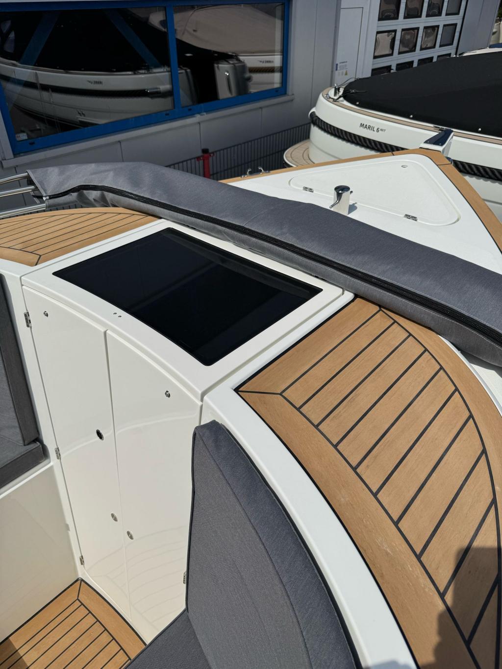 Maril 7NXT met Vetus 52pk