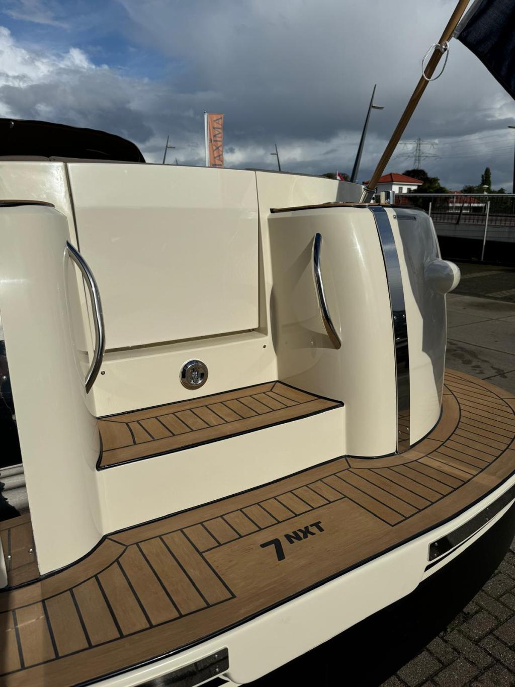 Maril 7Nxt met Vetus 52 pk