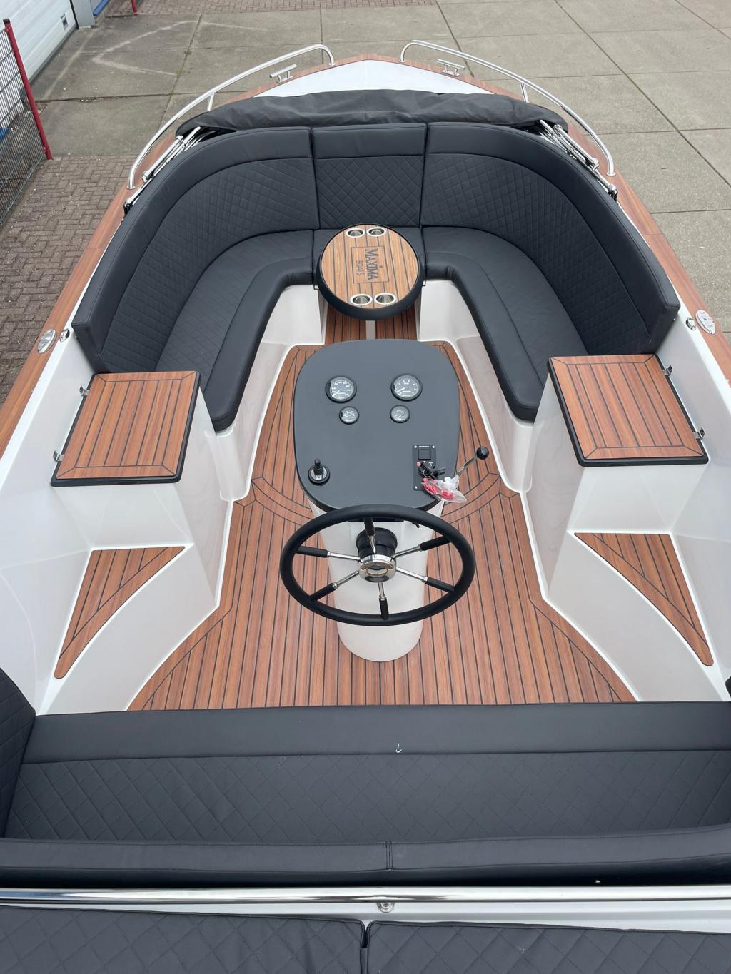Maxima 720 MC Retro met Honda 60pk (Demonstratiemodel)