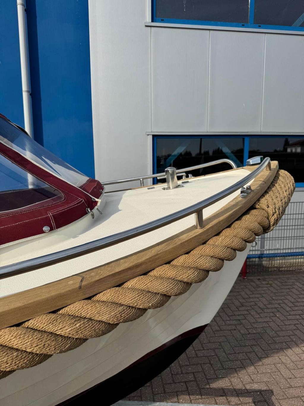 Maril 625 met Vetus 25 pk