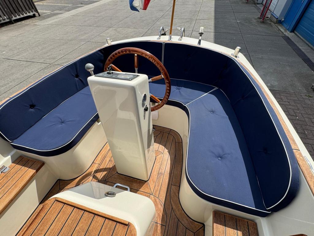 Maril 570