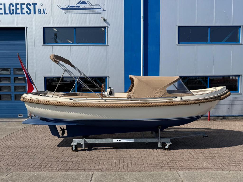 Makma Vlet met Yanmar 27pk