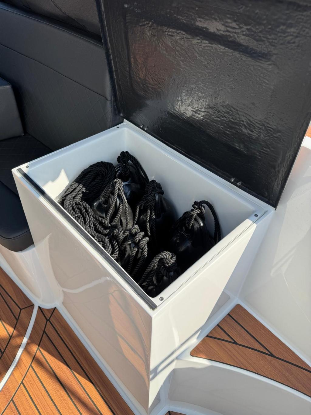 Maxima 730 met Honda 30pk en slechts 52,4 vaaruren (zgan)