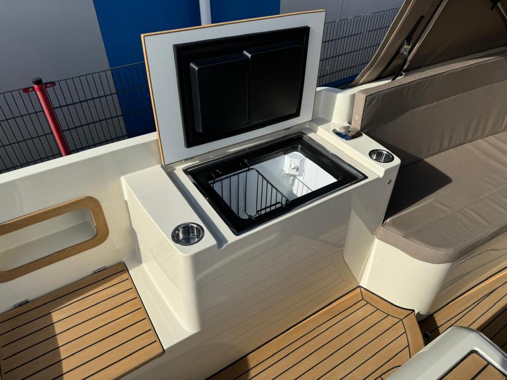 Maril 7Nxt met Vetus 52 pk