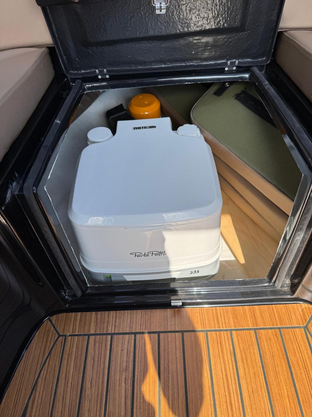 Maxima 620 met Suzuki 30pk