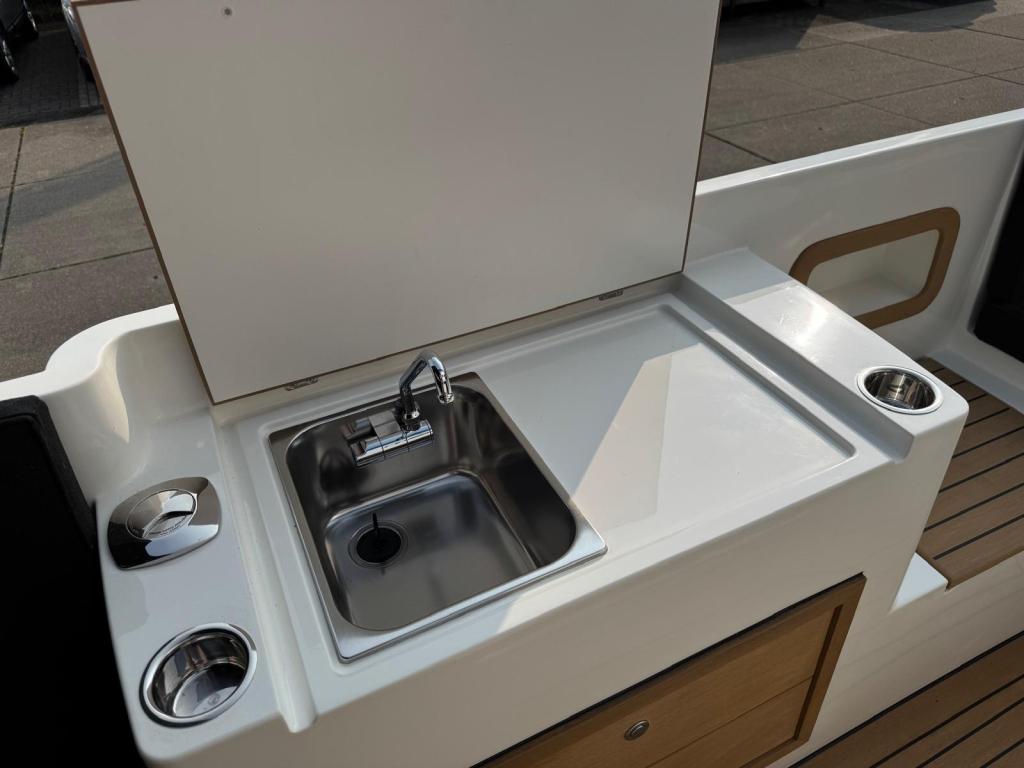 Maril 7NXT met Vetus 52pk