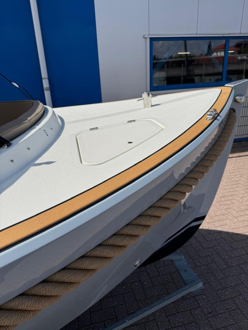 Maril 6NXT met Vetus 42pk