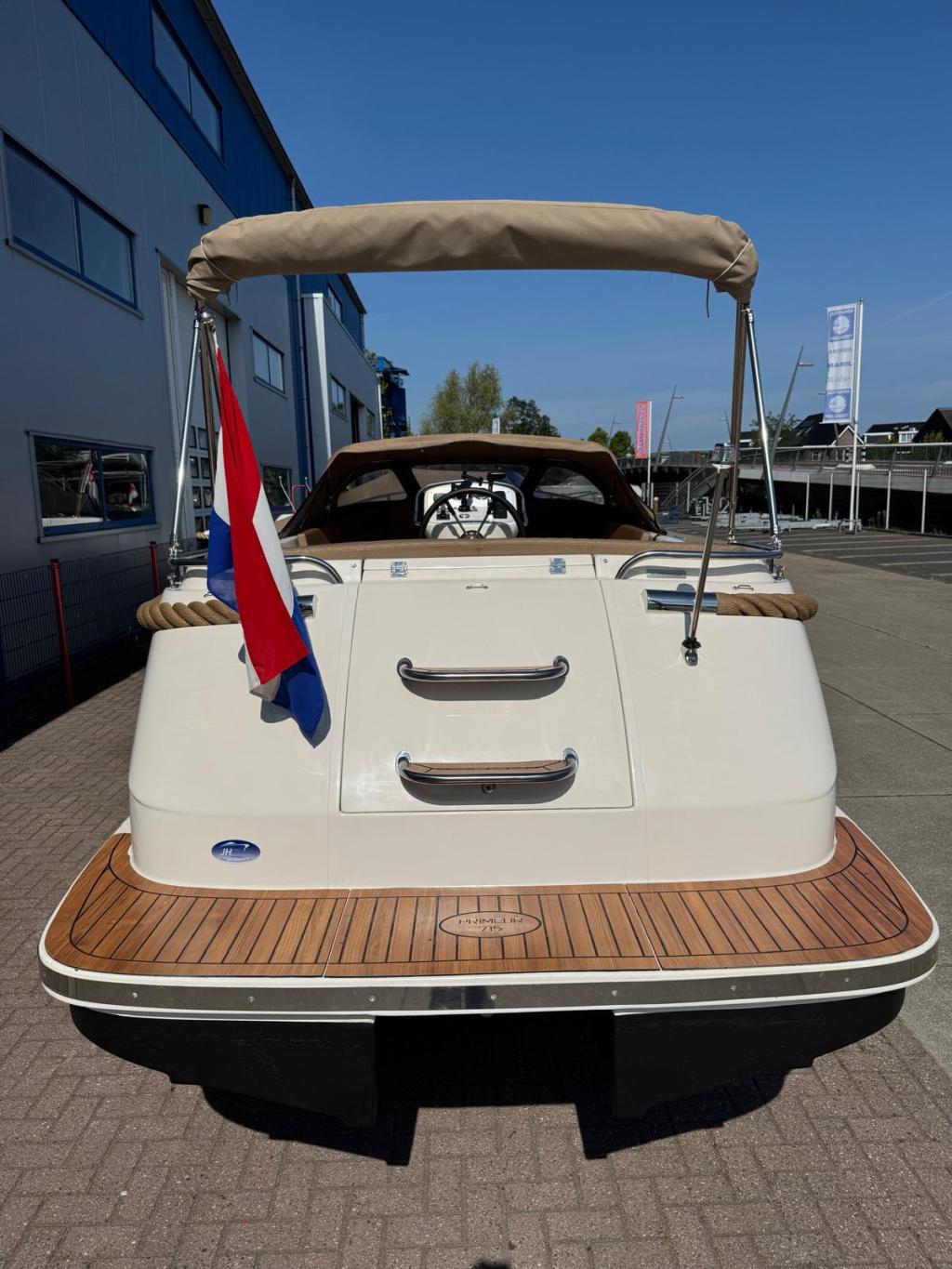 Primeur 715 Tender met Suzuki 40 pk