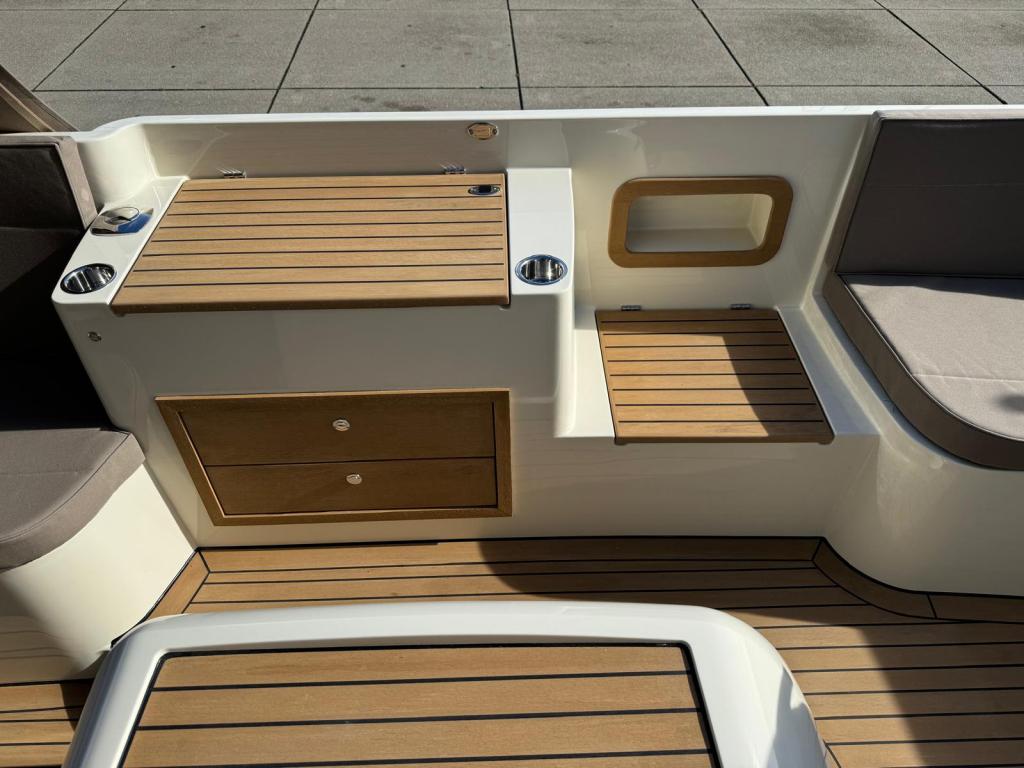 Maril 7Nxt met Vetus 52 pk