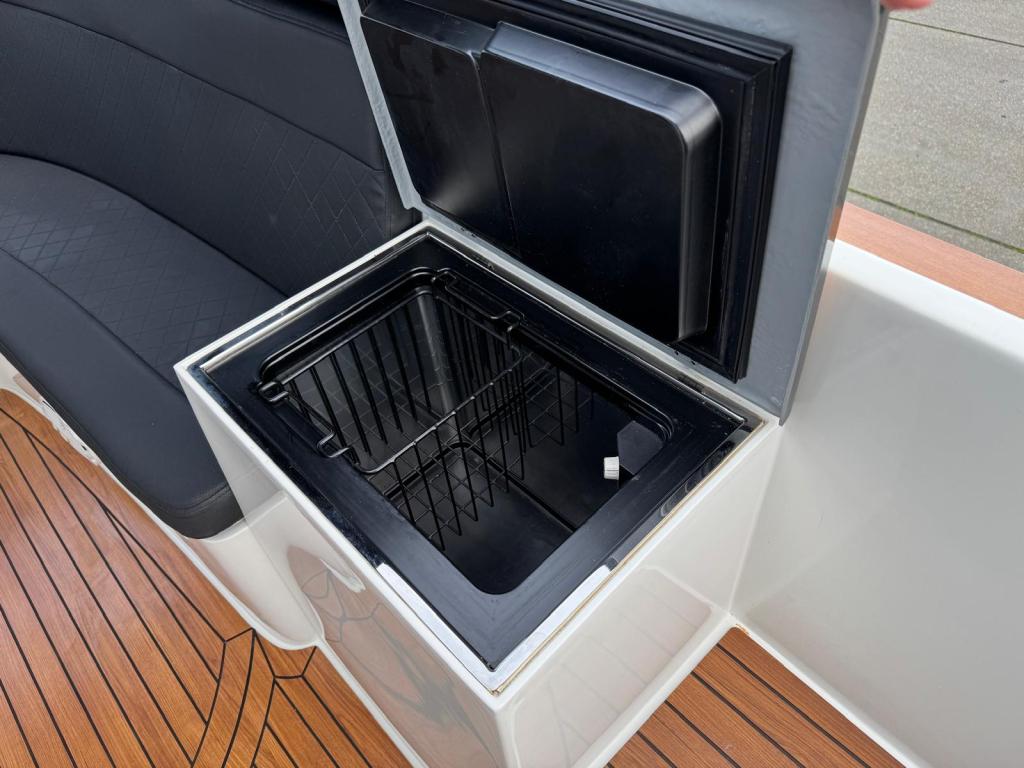 Maxima 720 met Honda 50 pk