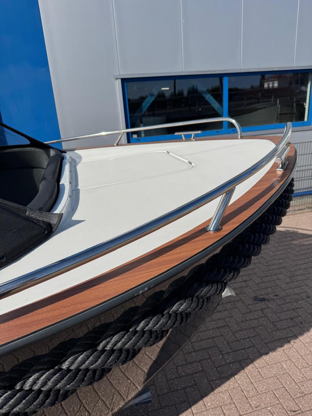 Maxima 720 Retro met Honda 30 pk