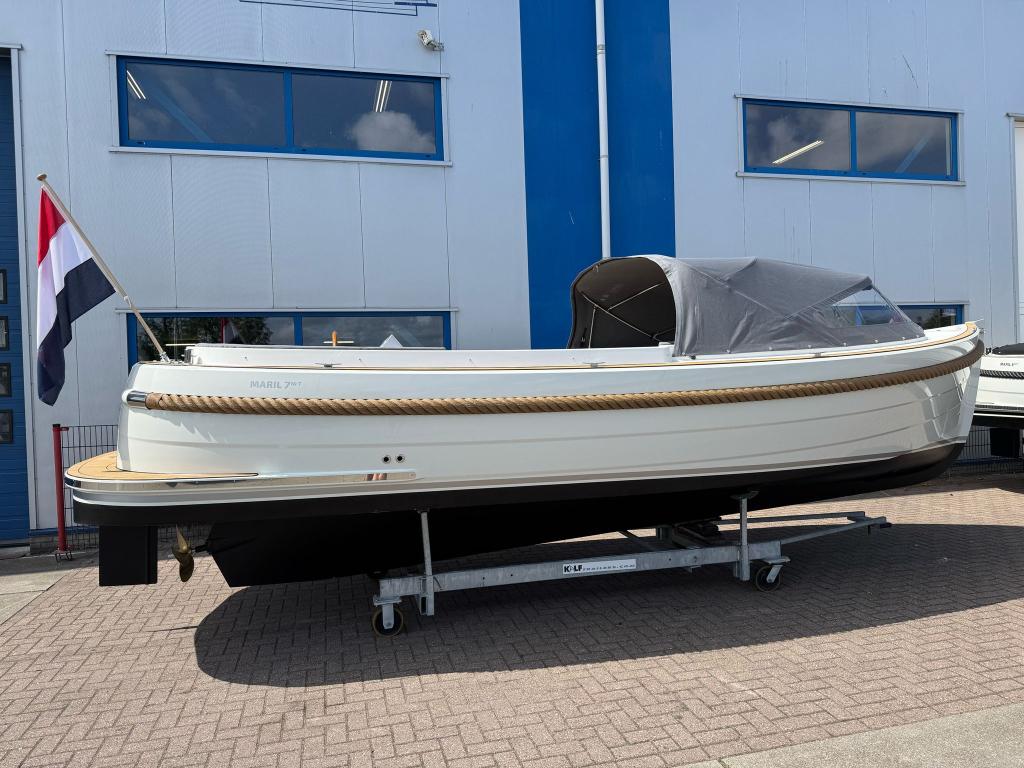 Maril 7NXT met Vetus 52pk