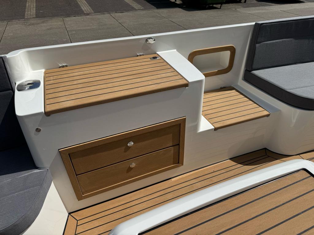Maril 7NXT met Vetus 52pk