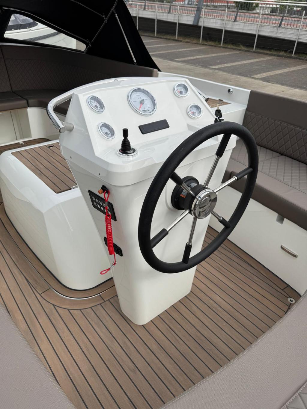 Antaris  Seventy5 met Vetus 52pk