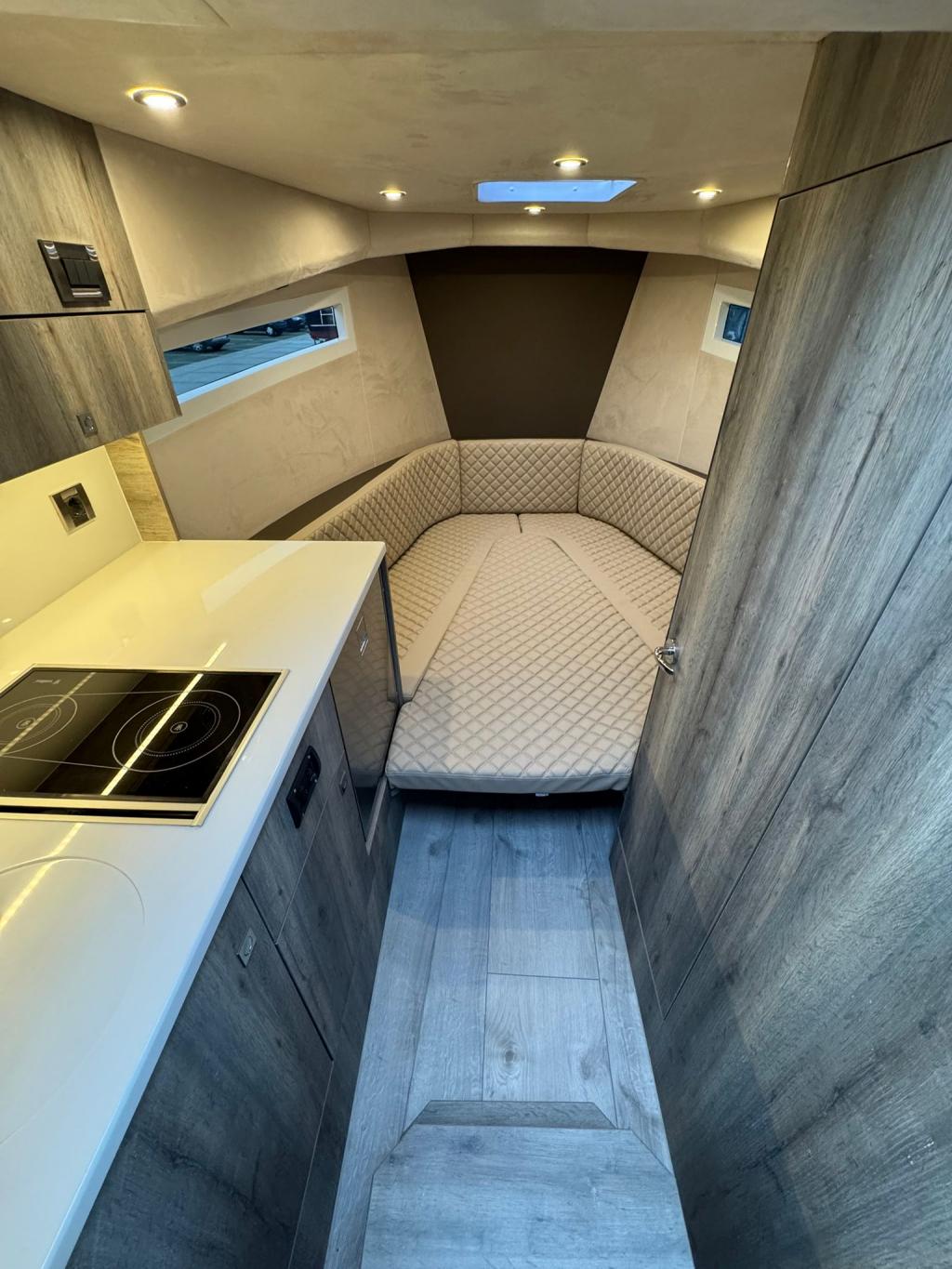 Maxima 920 cabin met Yanmar 110pk (Demonstratiemodel)