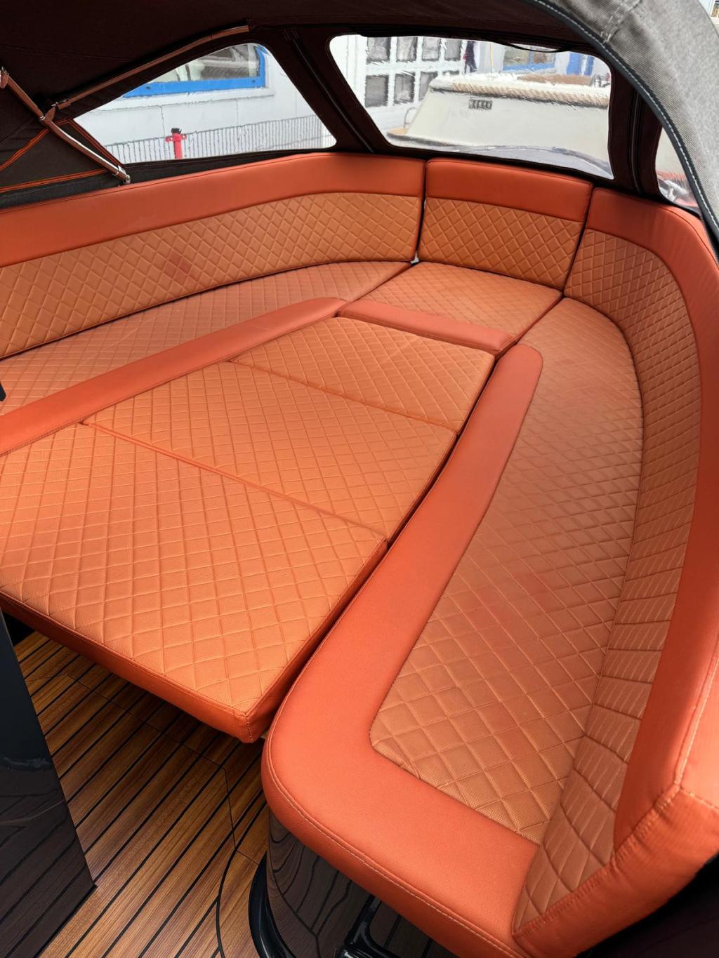 Maxima 600 met Suzuki 30 pk