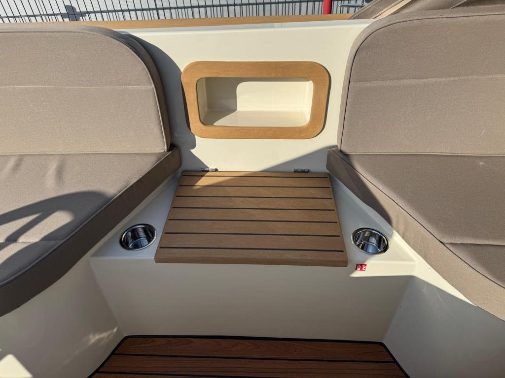 Antaris Fifty5 met Vetus 27 pk