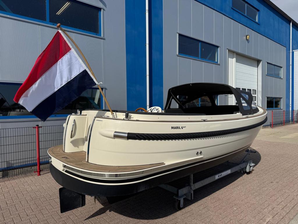 Maril 6NXT met Vetus 42pk
