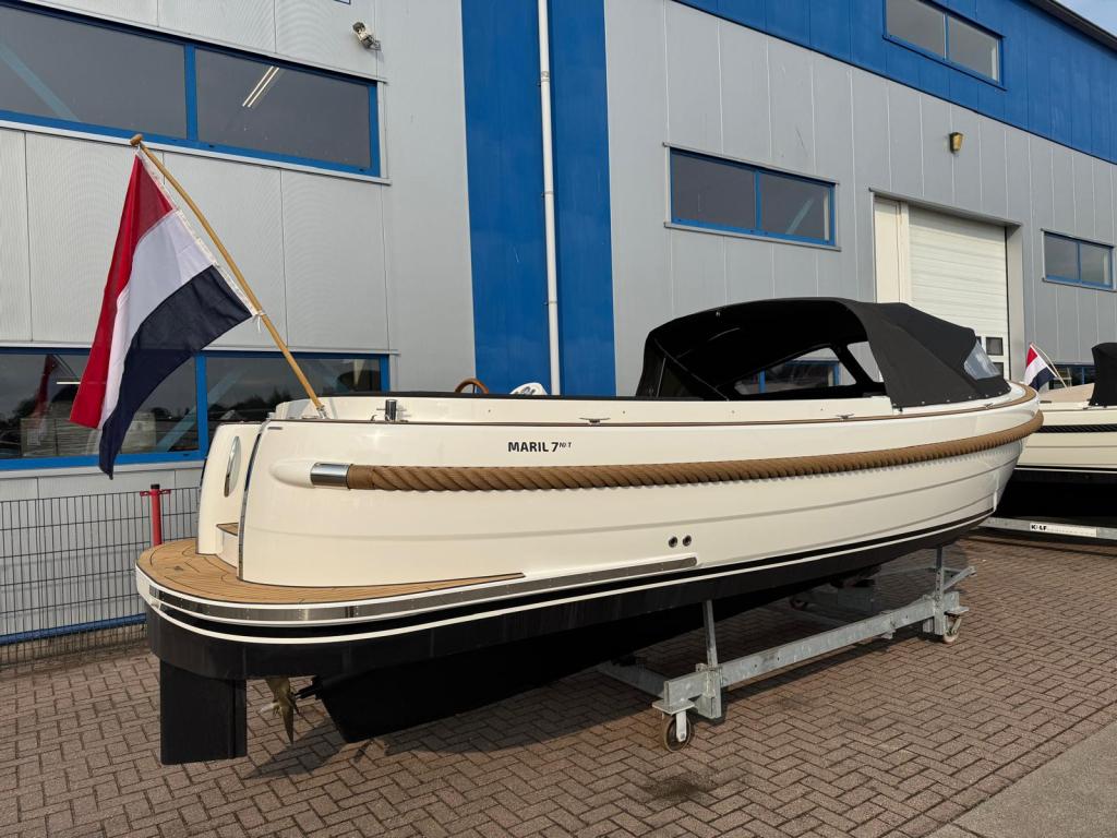 Maril 7NXT met Vetus 52pk