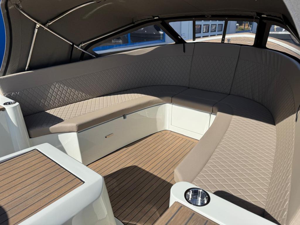 Antaris Sixty7 met Vetus 42 pk