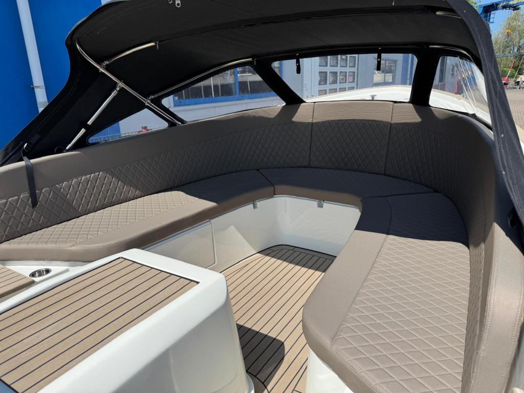 Antaris Fifty5 met Vetus 27pk