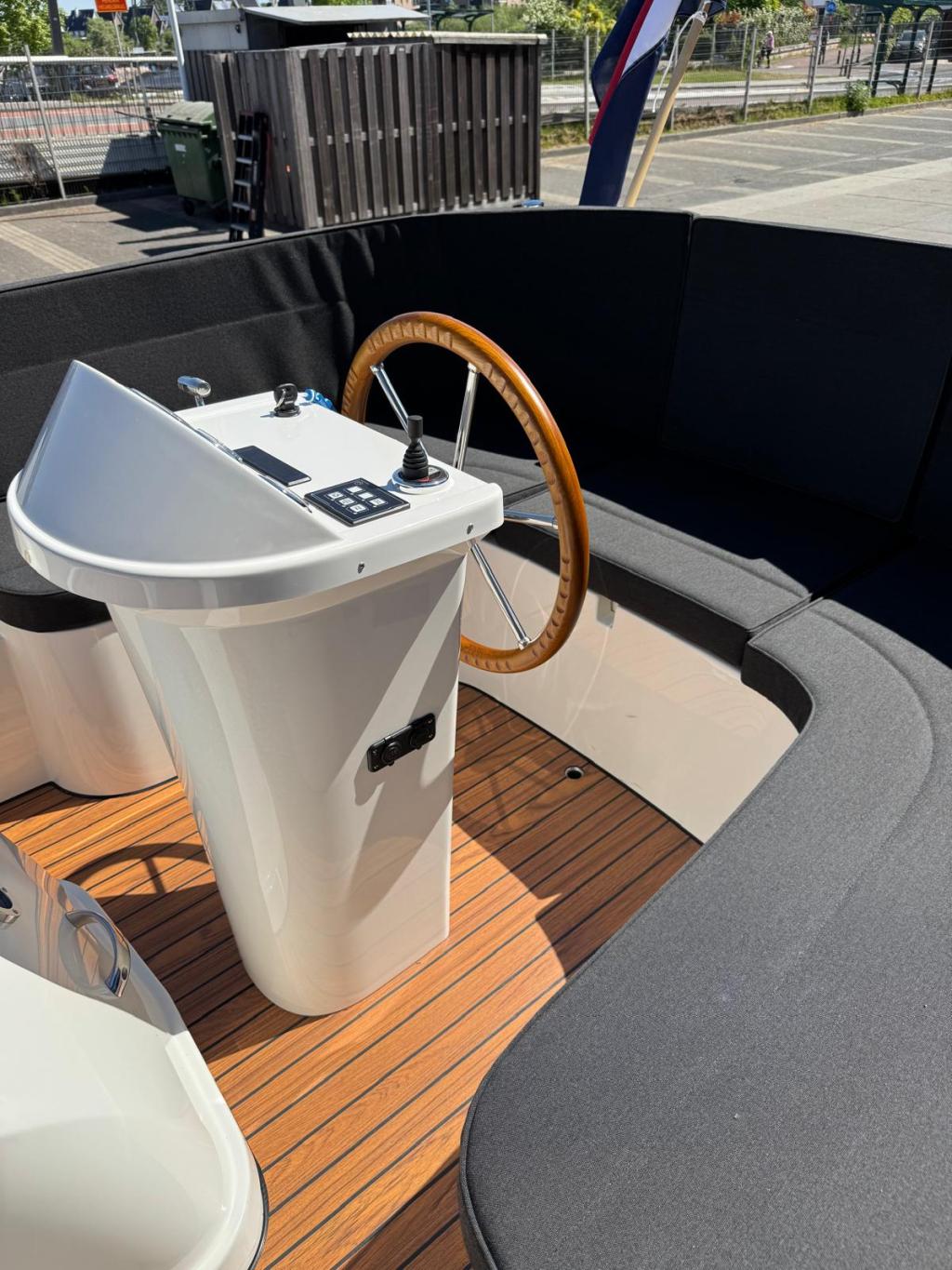 Maril 6NXT met Vetus 42pk