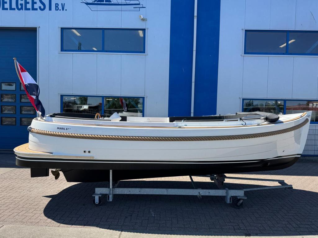 Maril 6NXT met Vetus 42pk