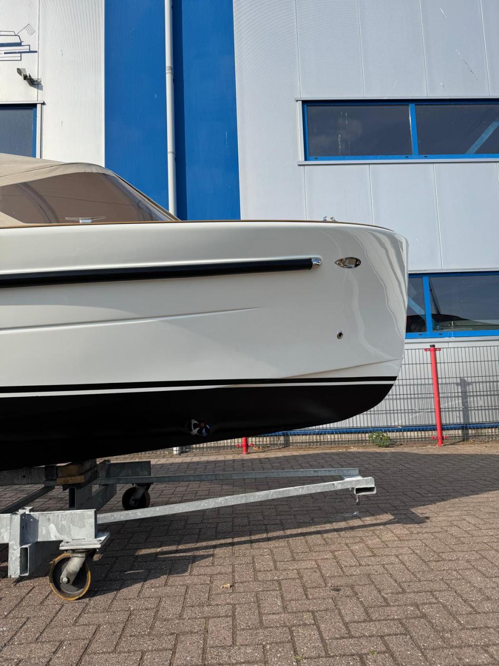 Antaris Fifty5 met Vetus 27pk