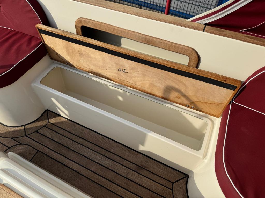 Maril 625 met Vetus 25 pk