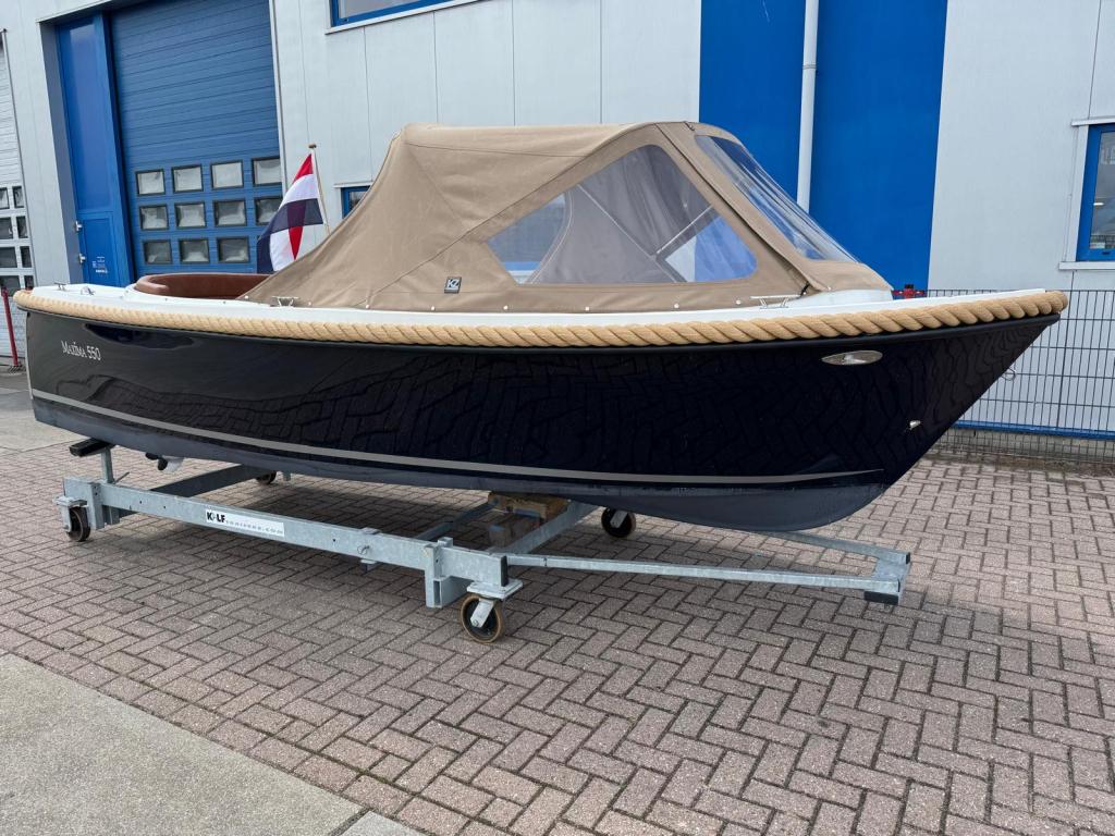 Maxima 550 met Honda 15pk (Demonstratiemodel)