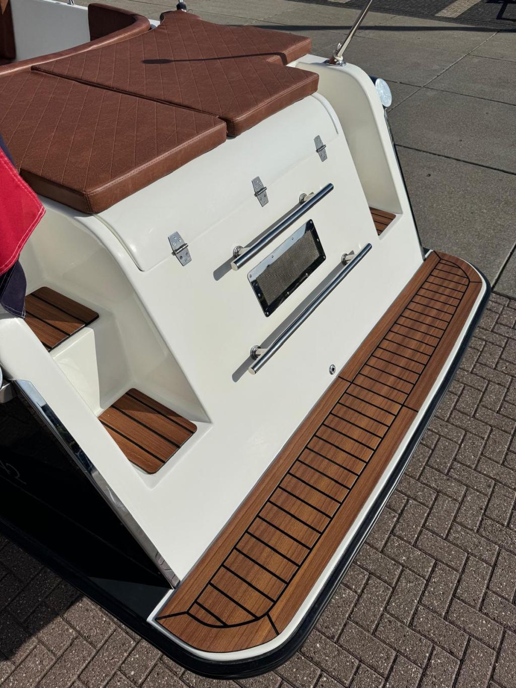 Maxima 600