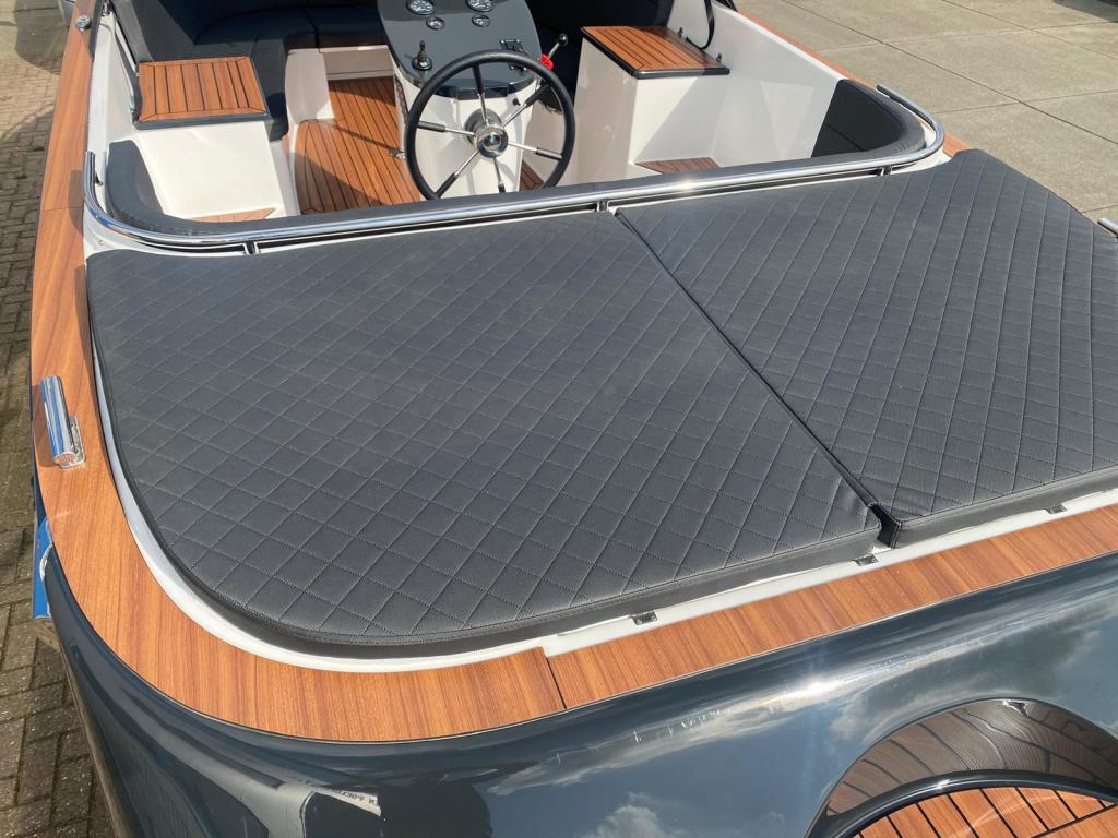 Maxima 720 MC Retro met Honda 60pk (Demonstratiemodel)