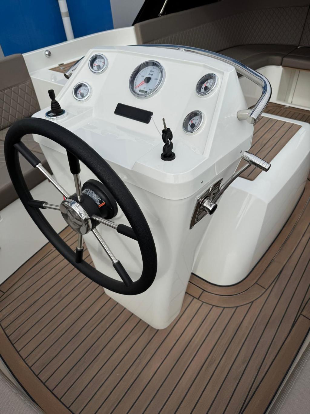 Antaris  Seventy5 met Vetus 52pk