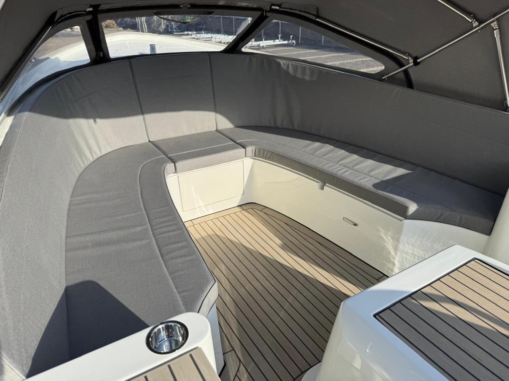 Antaris Sixty7 met Vetus 42 pk