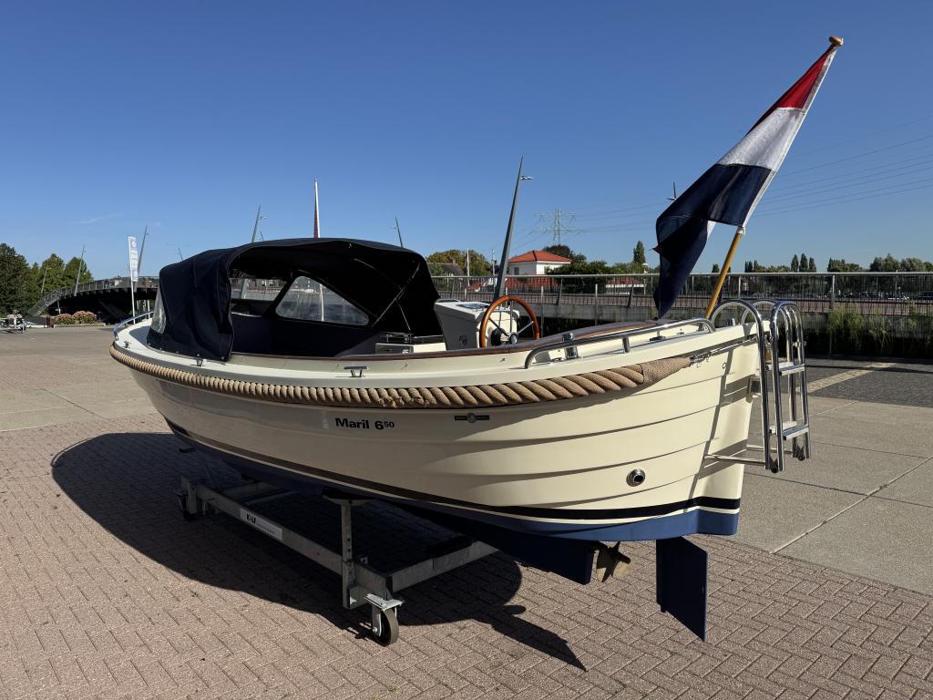 Maril 650 met Vetus 27 pk