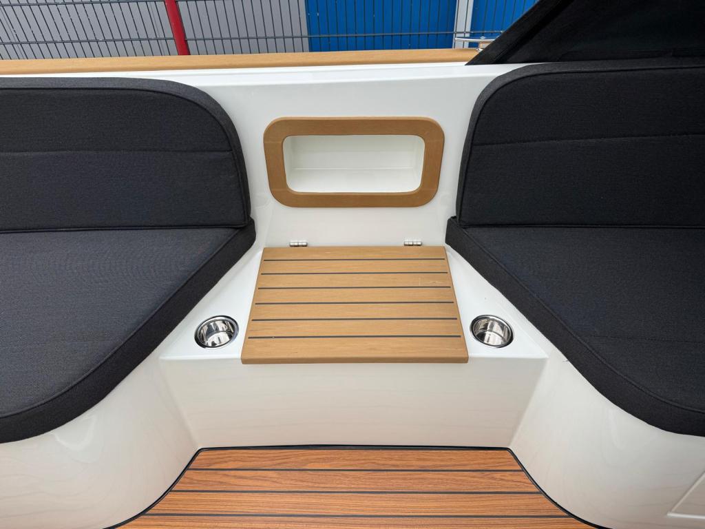 Antaris Fifty5 met Vetus 27pk